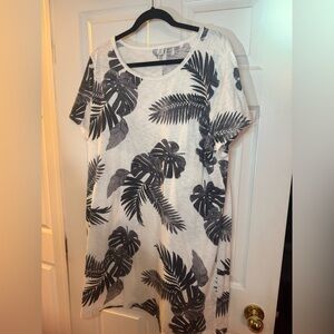 Tropical Leaf Print T-Shirt Dress